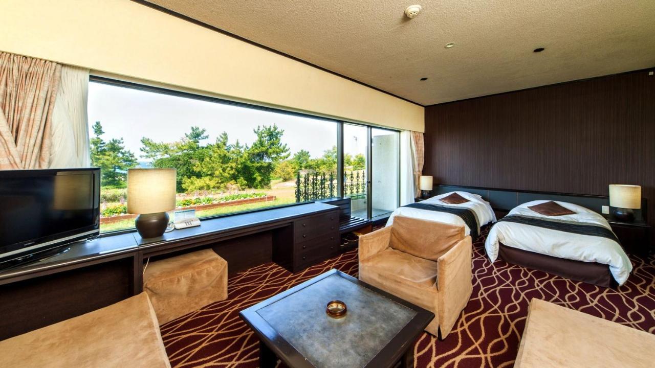 Hotel Nishinagato Resort Takibe 外观 照片